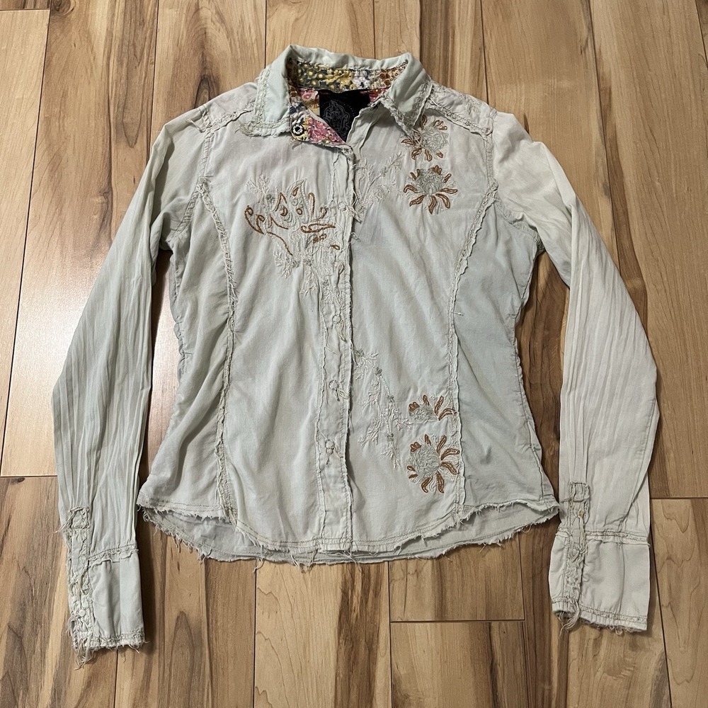Miss Me Y2K Embroidered Button Down Shirt Frayed Hem Lt Green Boho Grunge Whimsy